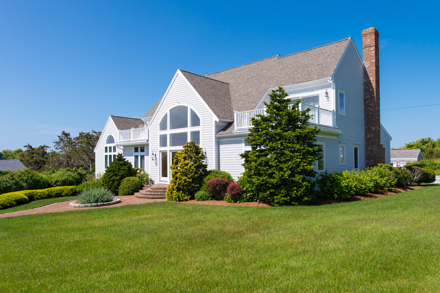 439 Shore Road, Chatham, MA 02633 SOLD LISTING, MLS 21700937 Robert Paul Properties