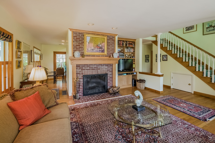 8 Cottage Street, Marion, 02738 SOLD LISTING, MLS 21507203 Robert Paul Properties