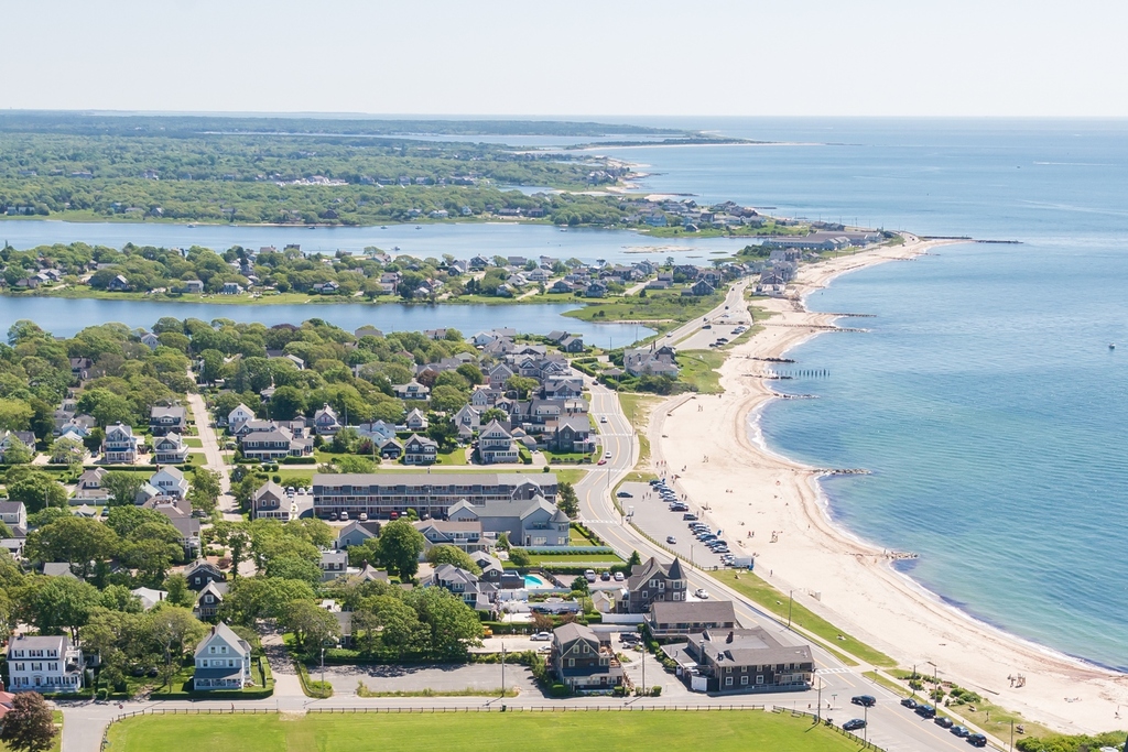 196 Grand Avenue, Falmouth, MA 02540, Falmouth Heights SOLD LISTING