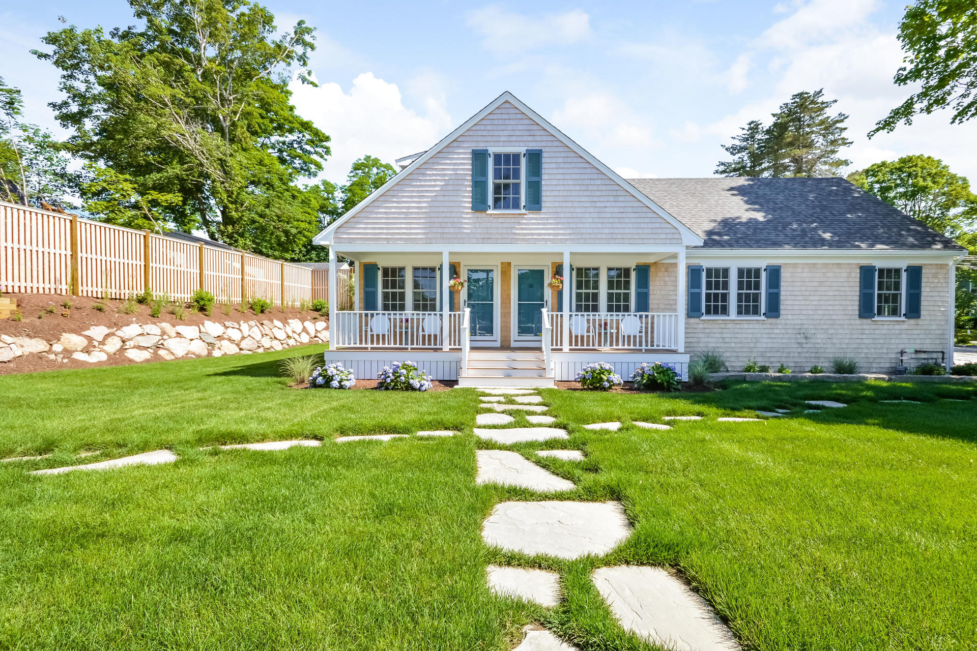 Real Estate in Falmouth, MA Robert Paul Properties