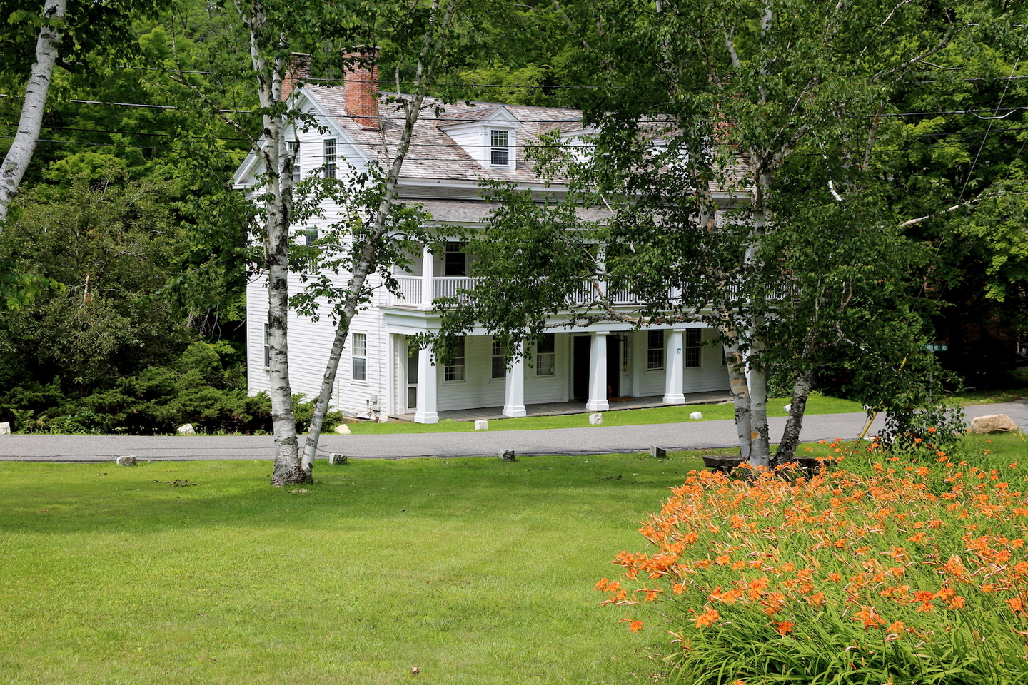 Berkshires and Upper Hudson Valley Real Estate Stone House Properties