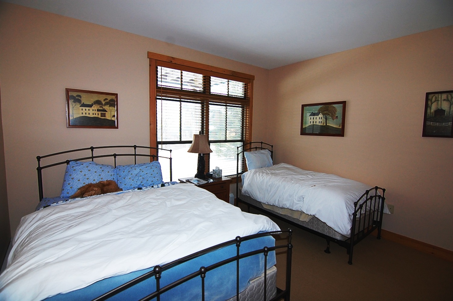 Sold Stratton Mountain Resort Area, VT 05155 3 Beds / 3 Full Baths