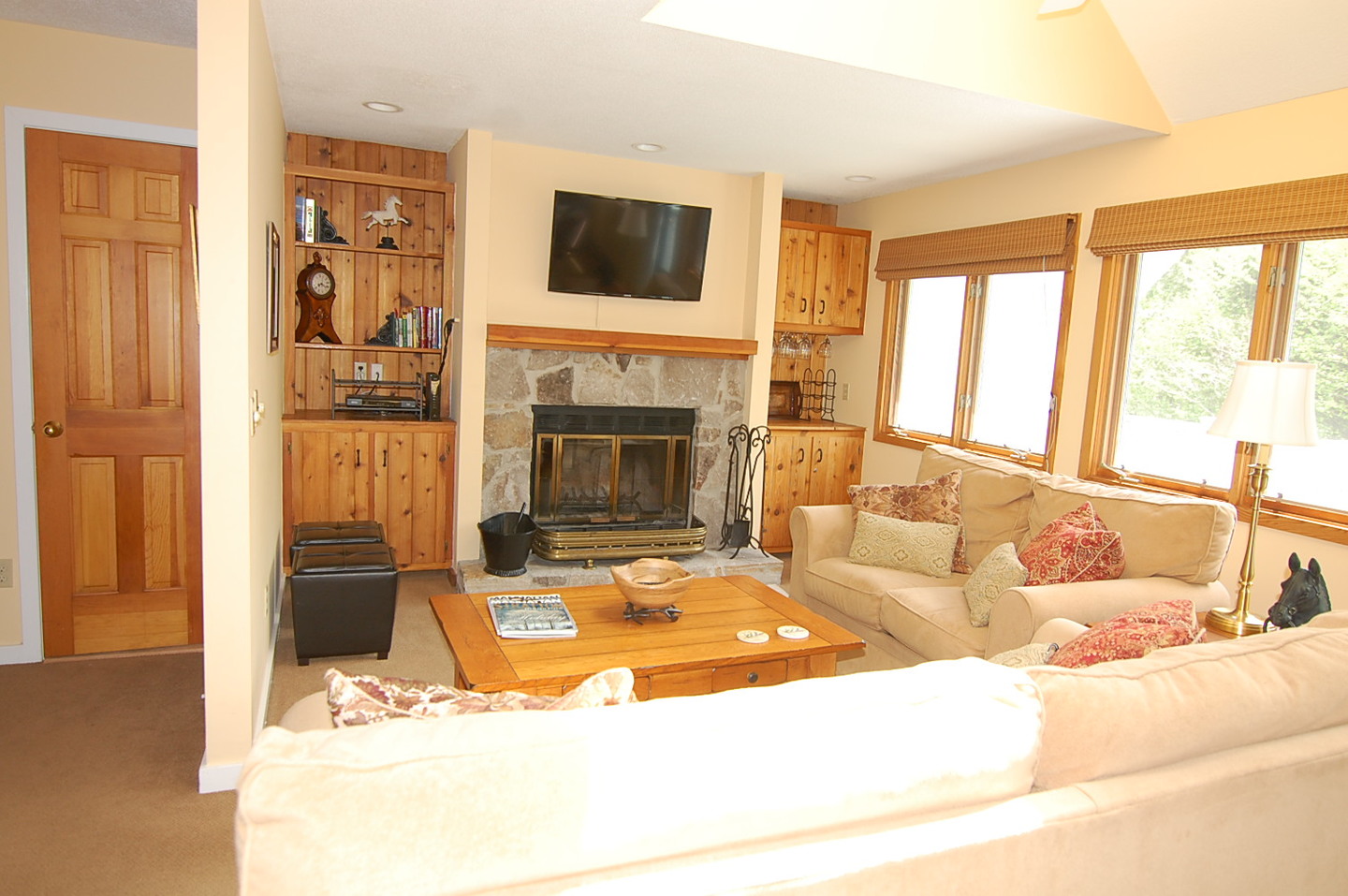 SB1 Styles Brook 3 Bedroom, Stratton Mountain Resort Area, VT 05155