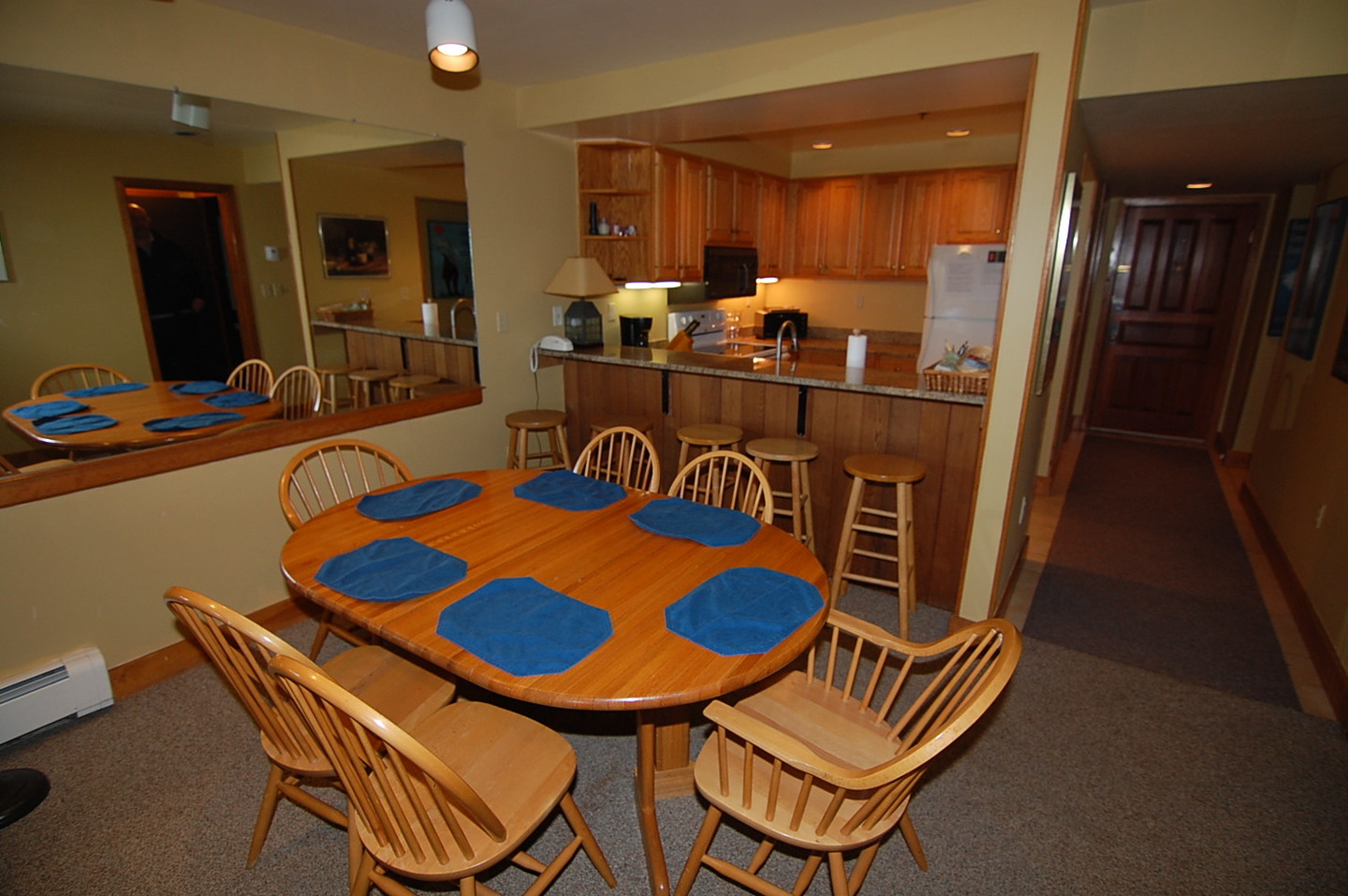 VW5 Mountain Watch 2 Bedroom, 2 B Sleeps 6 To 8, Stratton Mountain Resort Area, VT 05155