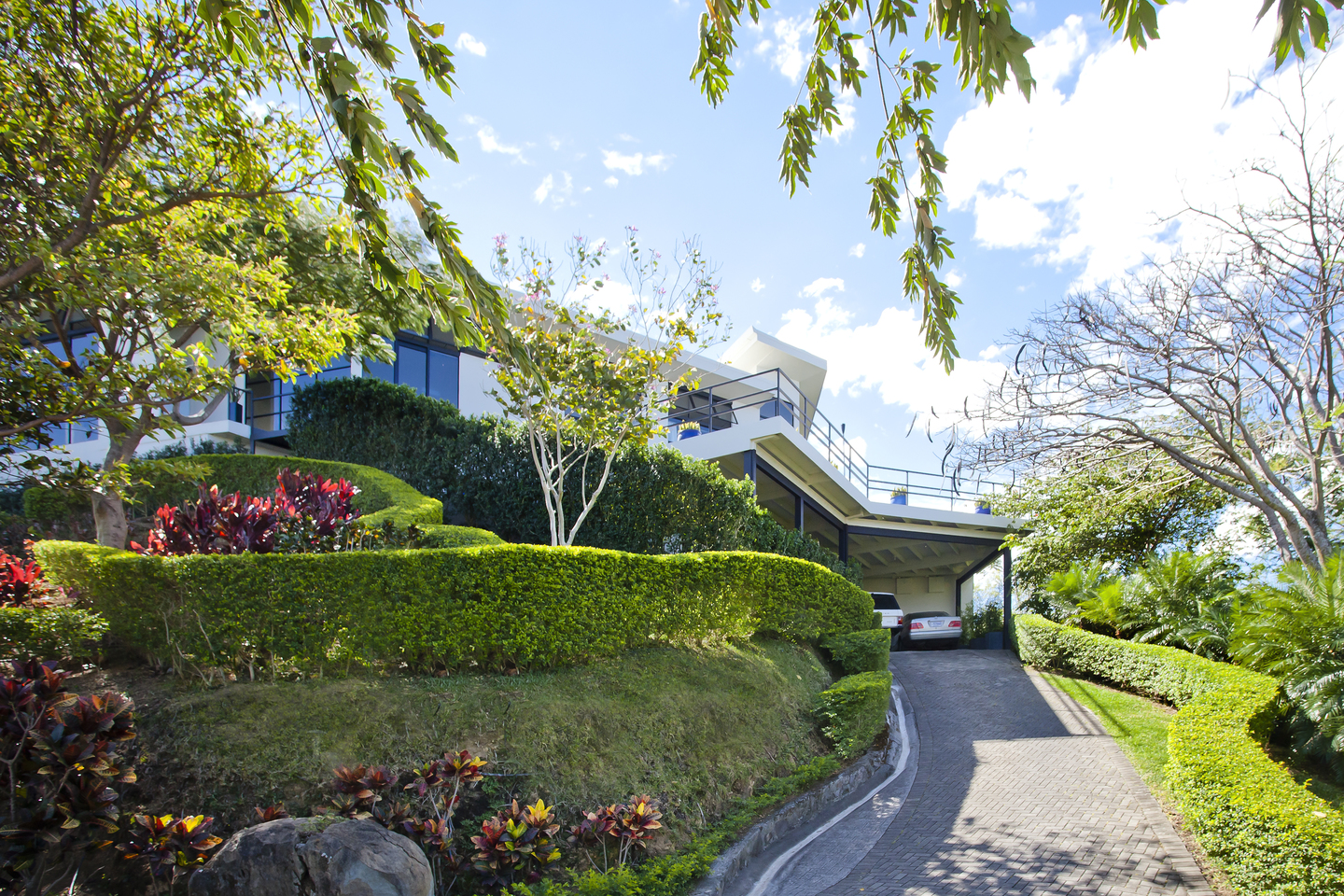 Contemporary City Escape, Brasil de Mora, Ciudad Colon, Colon, Mora