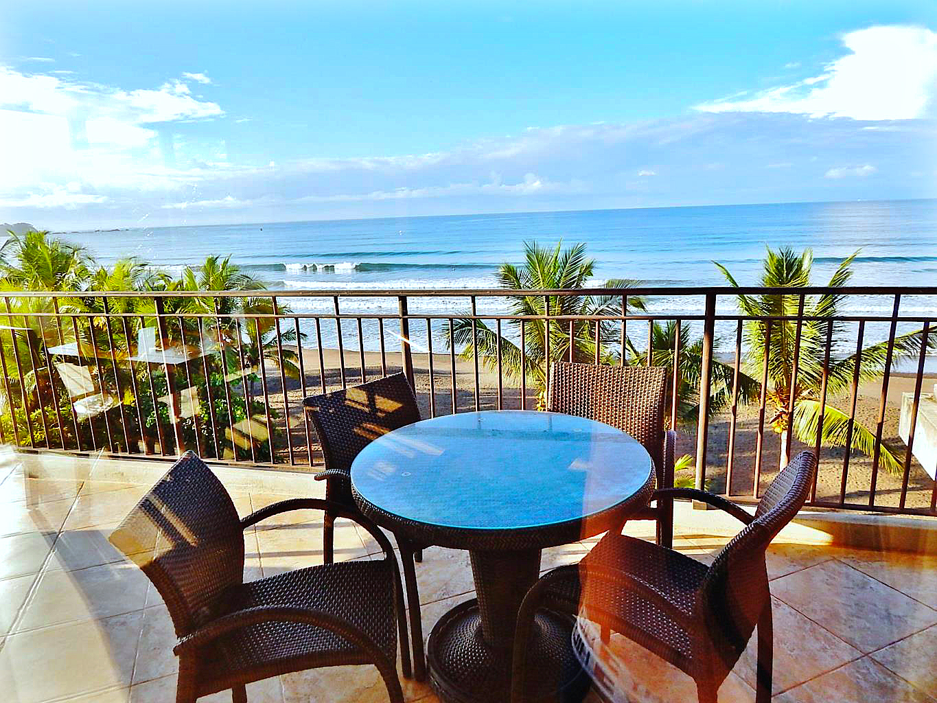 Vista Las Palmas Luxury Beachfront Ocean View Condo, #3A, Vista Las ...