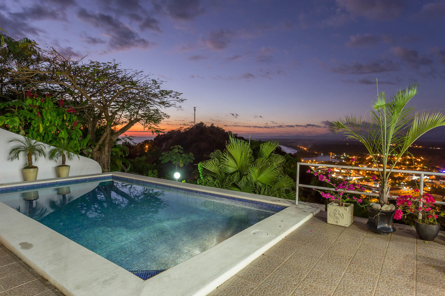 For Lease Stunning Ocean View Casa Del Toro, 209, Pajaro Azul, Manuel