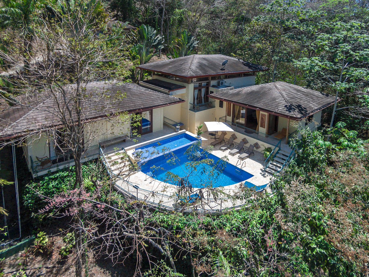 Luxury Rental Designed Villa Michelina, Valle Pura Vida, Manuel Antonio ...