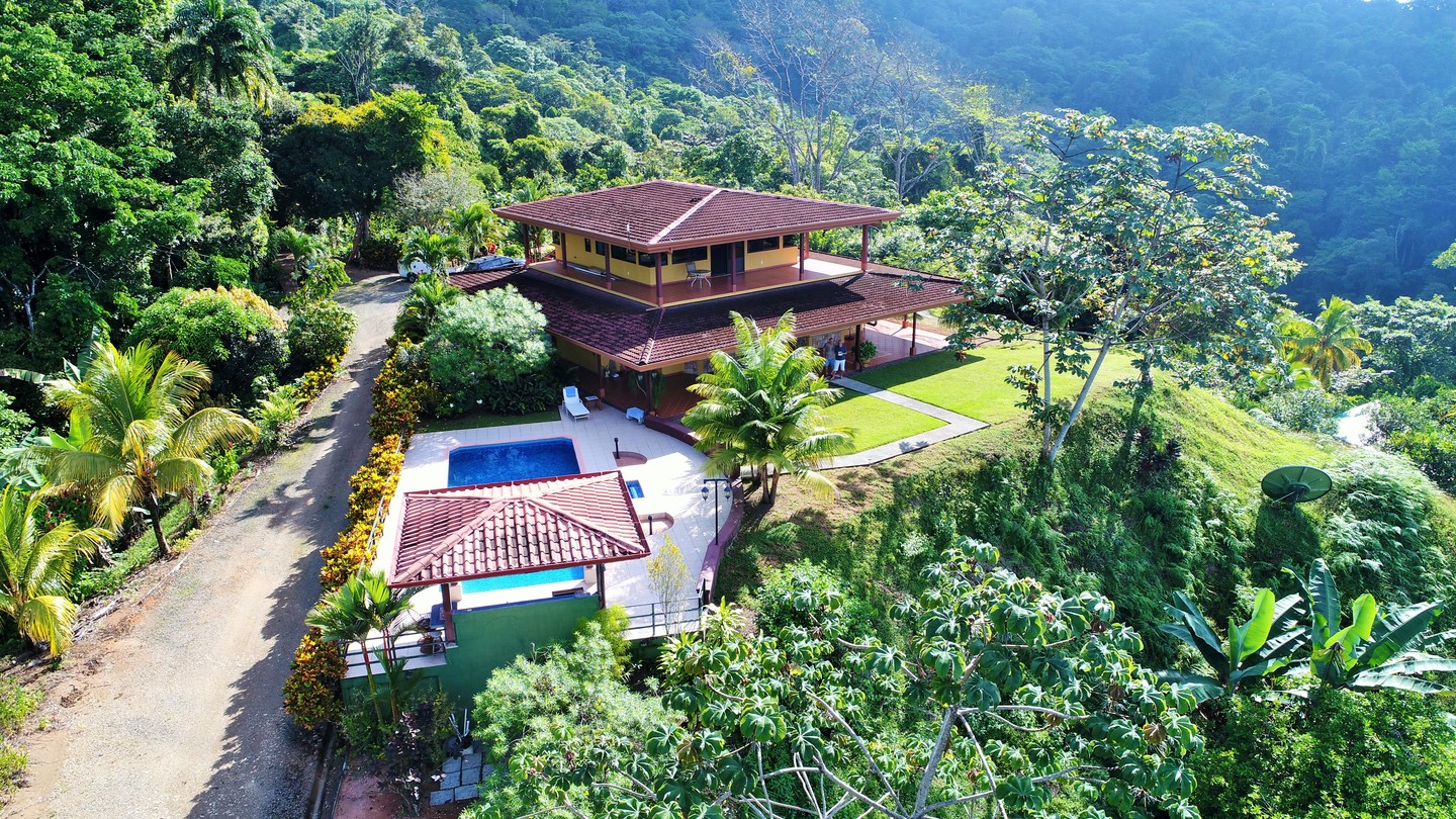 Sold: Hill-Top Ocean View Home In Ojochal, Ojochal, Dominical, Bahia ...