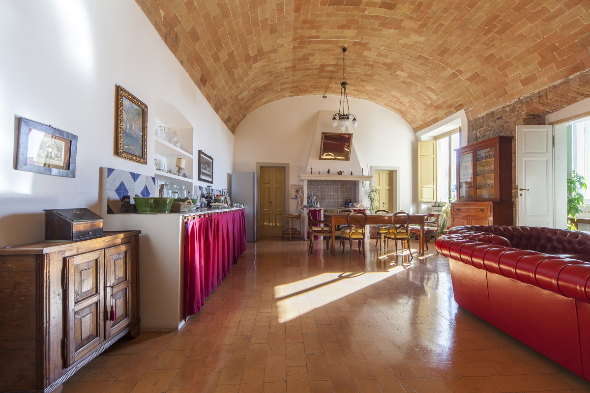 Unique Apartments For Sale In Perugia Italy for Small Space