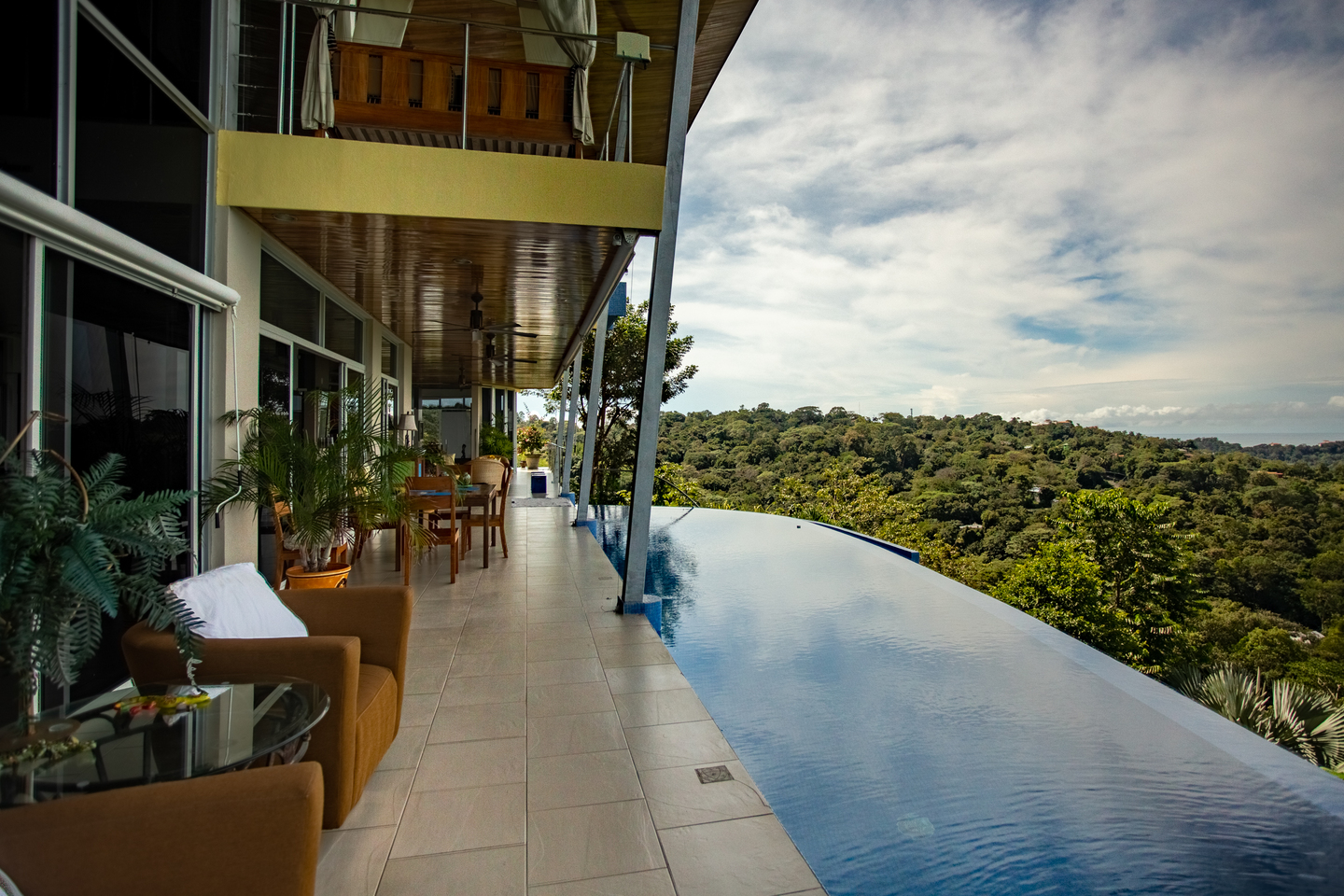 For Sale Casa Pura Vista, Valle Pura Vida, Manuel Antonio, Quepos