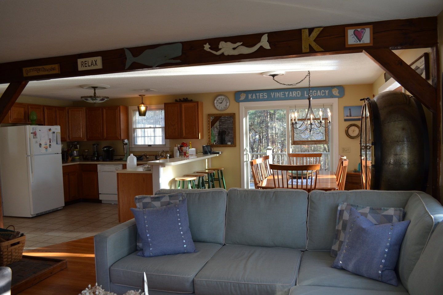 Sold 21 Windsor Drive, Edgartown, MA 02539 799,000