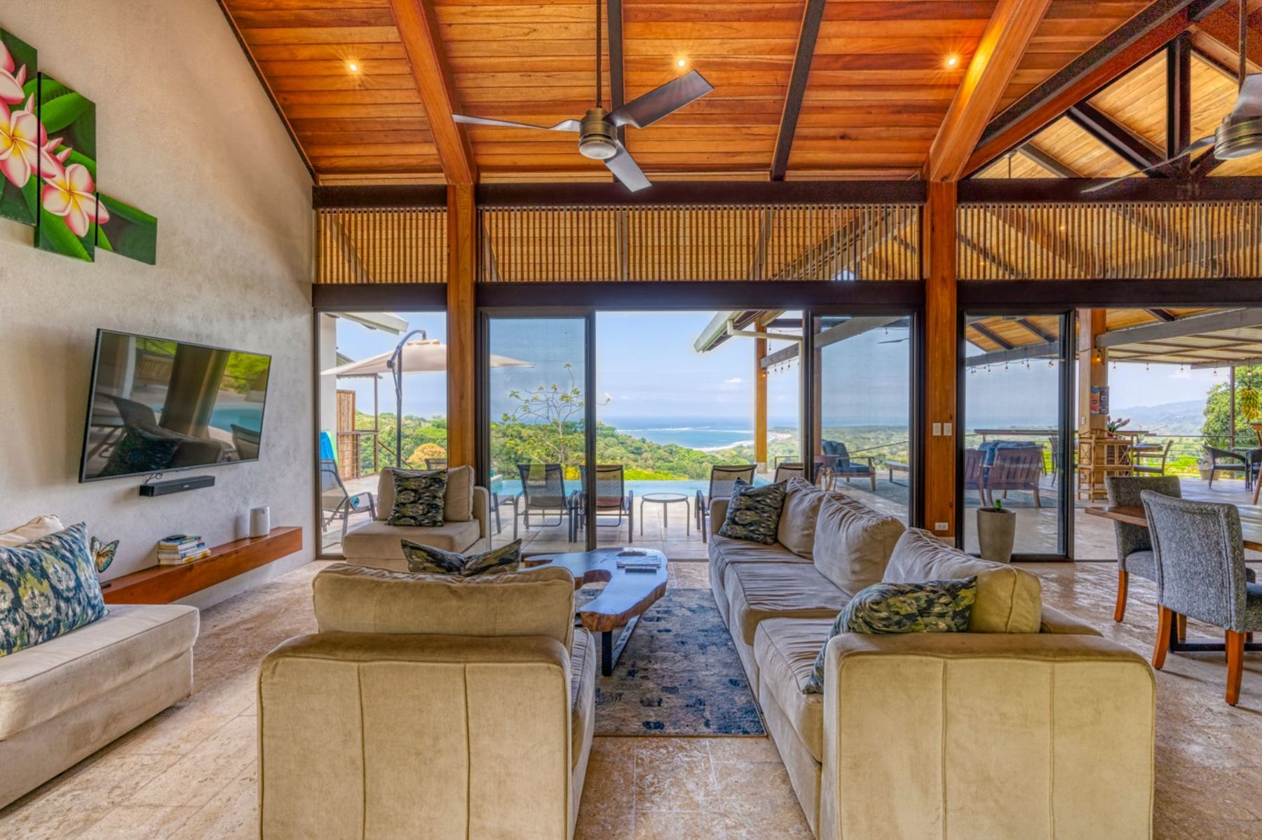 For Sale Luxury Bed And Breakfast With Ocean View Up The Mountain