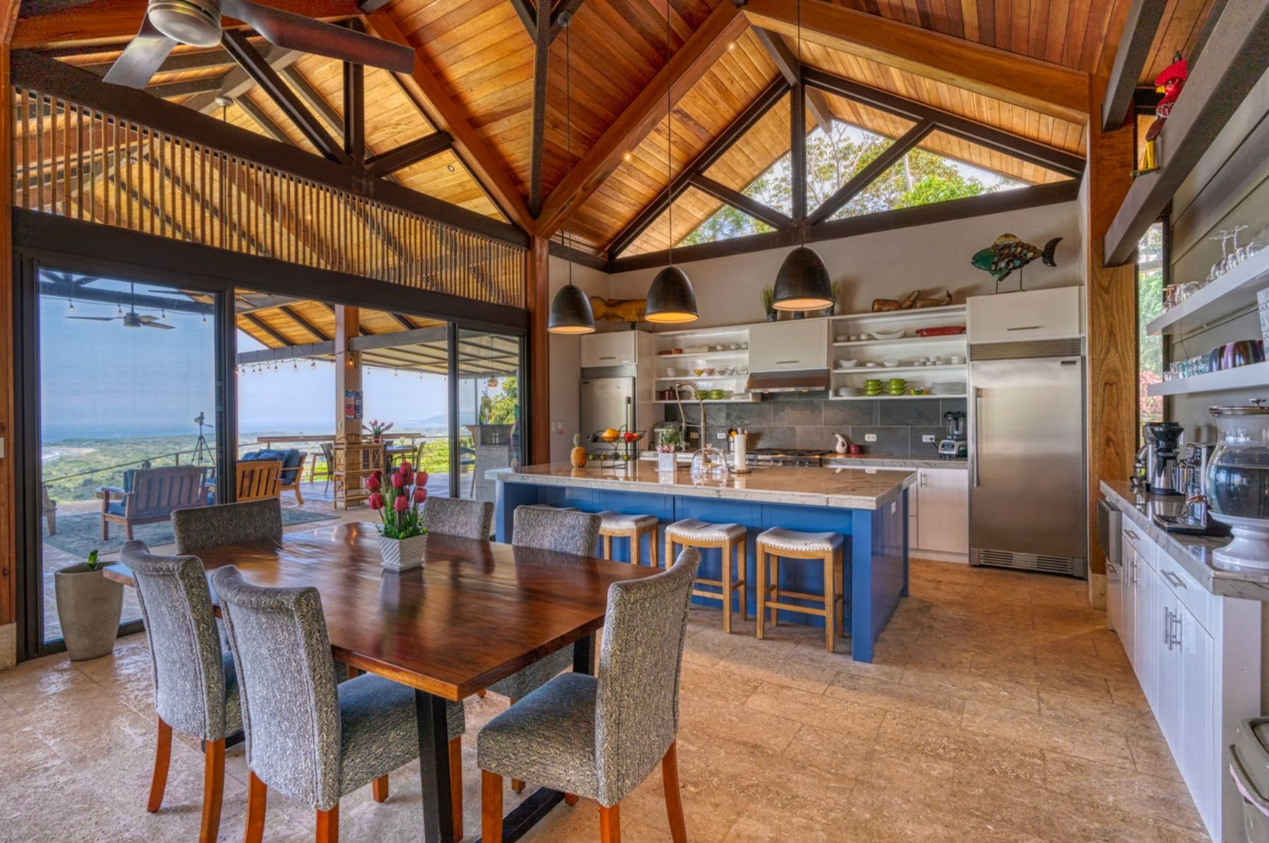 For Sale Luxury Bed And Breakfast With Ocean View Up The Mountain