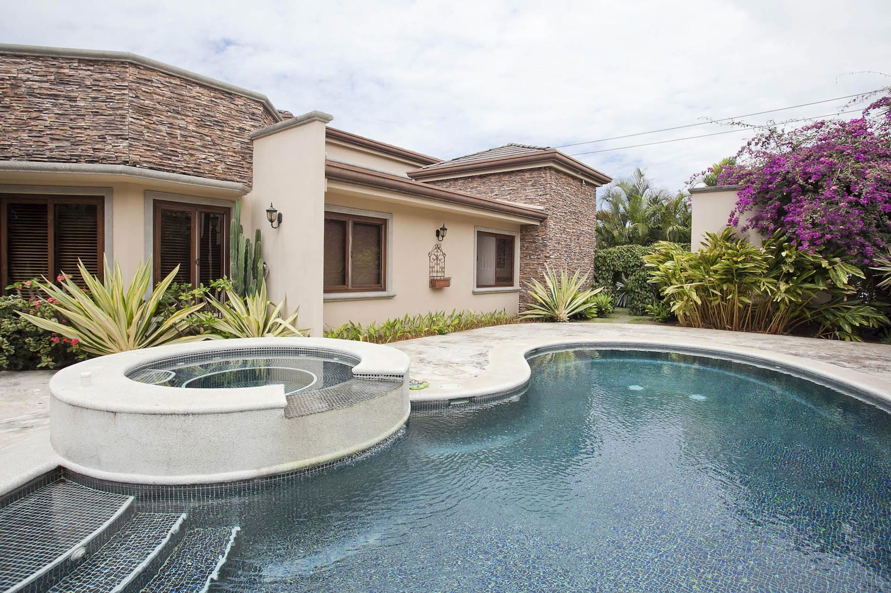 For Sale Hacienda Los Reyes Custom Golf Residence, 181, Hacienda Los
