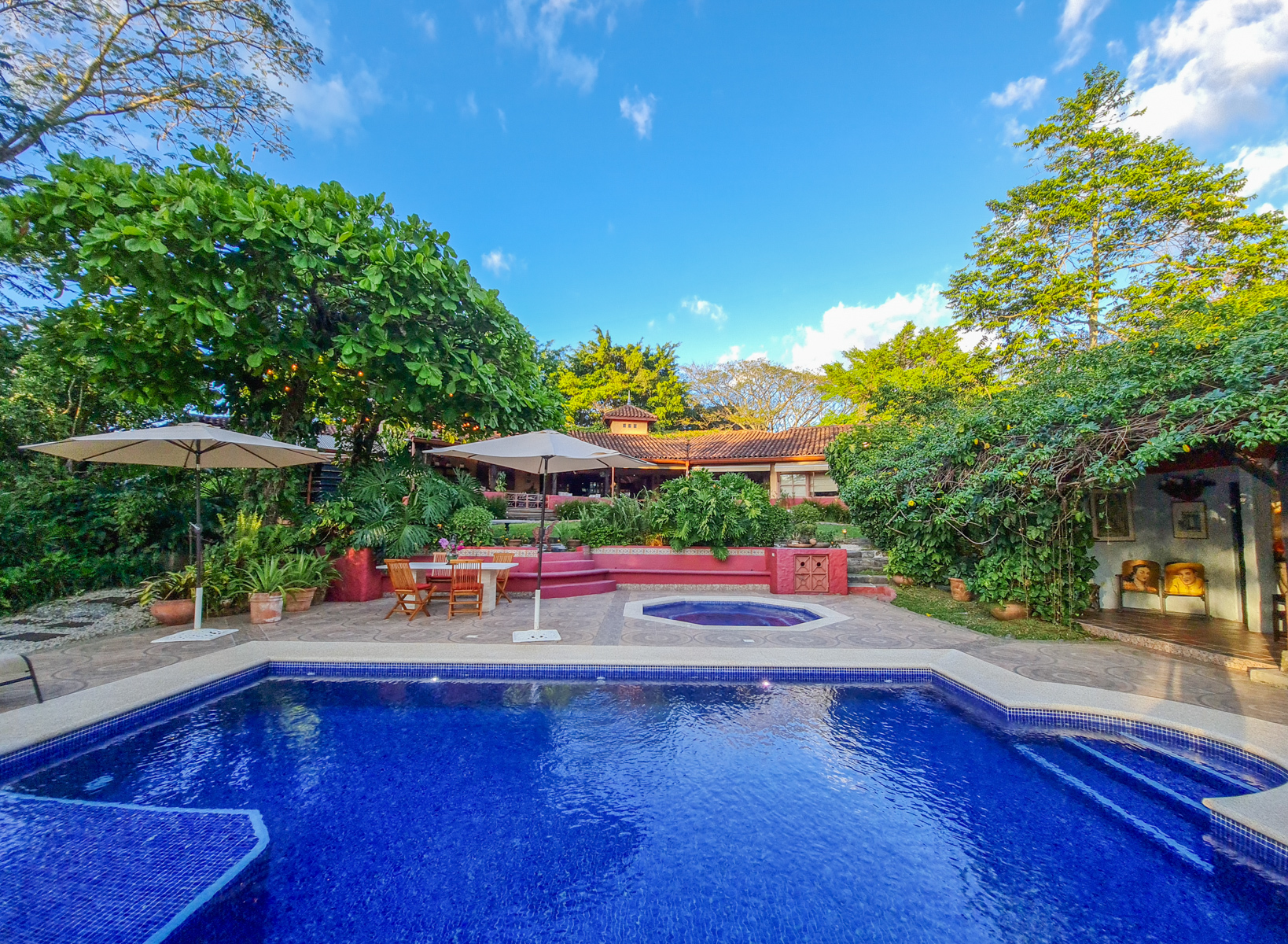 Fully Furnished Luxury Home, Ciudad Colón, San José, Costa Rica