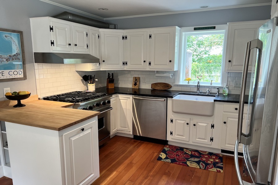 For Lease 486 Crowell Road, Chatham, MA 02650 3 Beds / 2 Full Baths