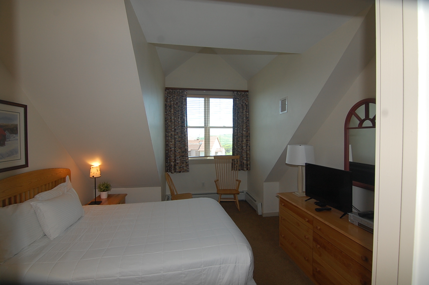 LTH21 Long Trail House 2 Bdr With 2 Bath, Stratton Mountain Resort